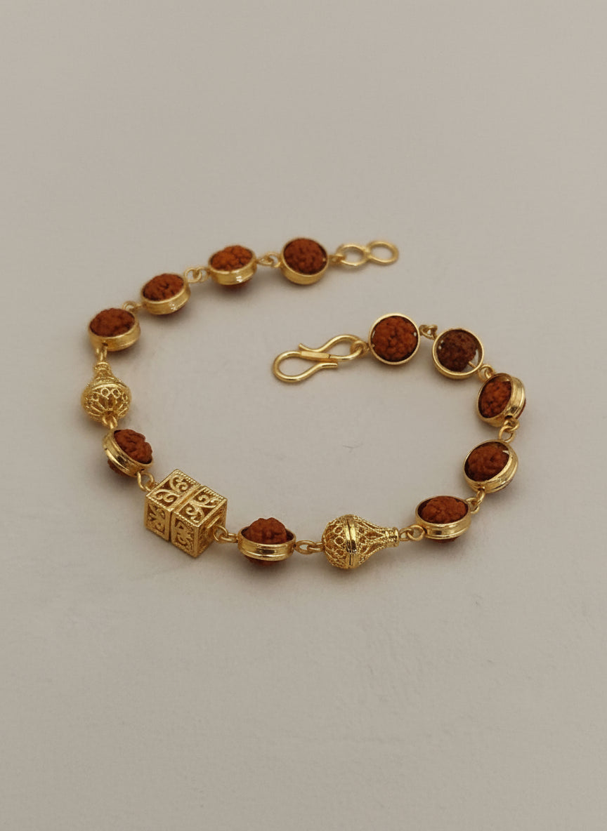 Eight Rudraksh with Box Para Bracelate